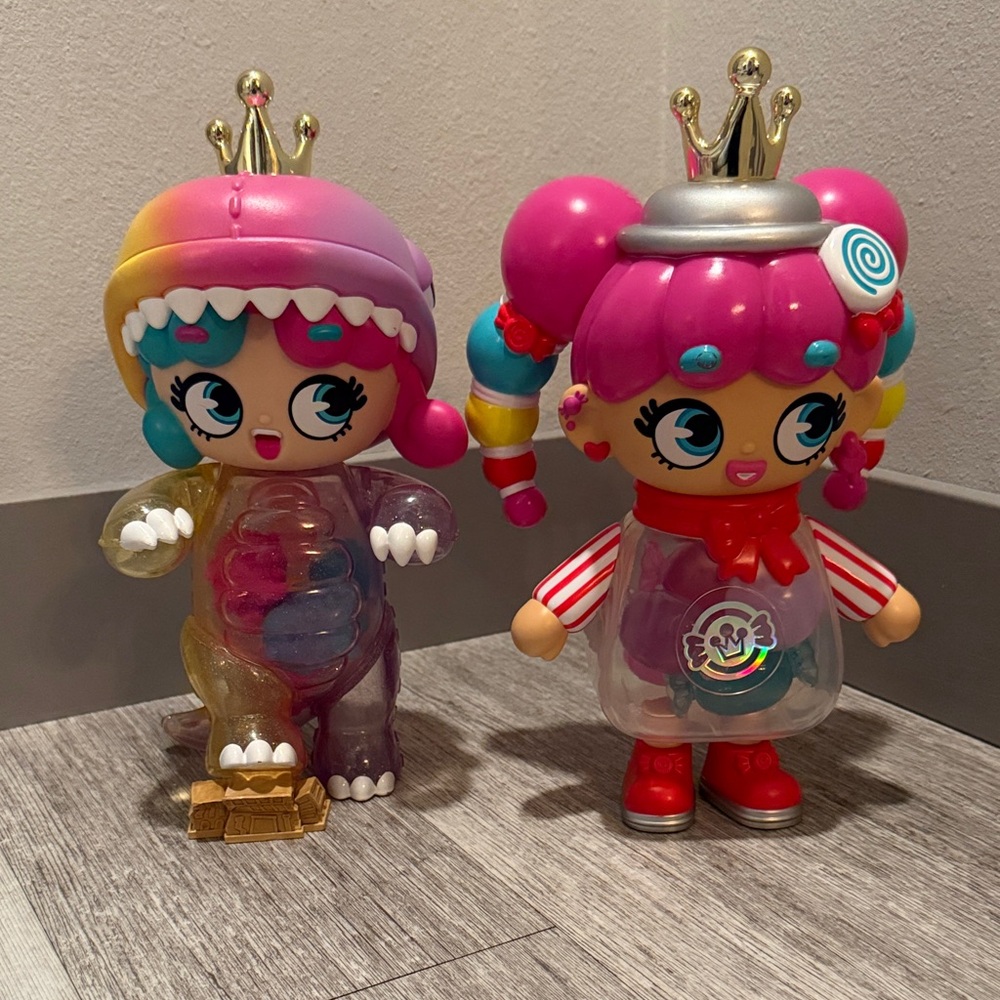 (2) XOX Kweenie Deluxe Dolls